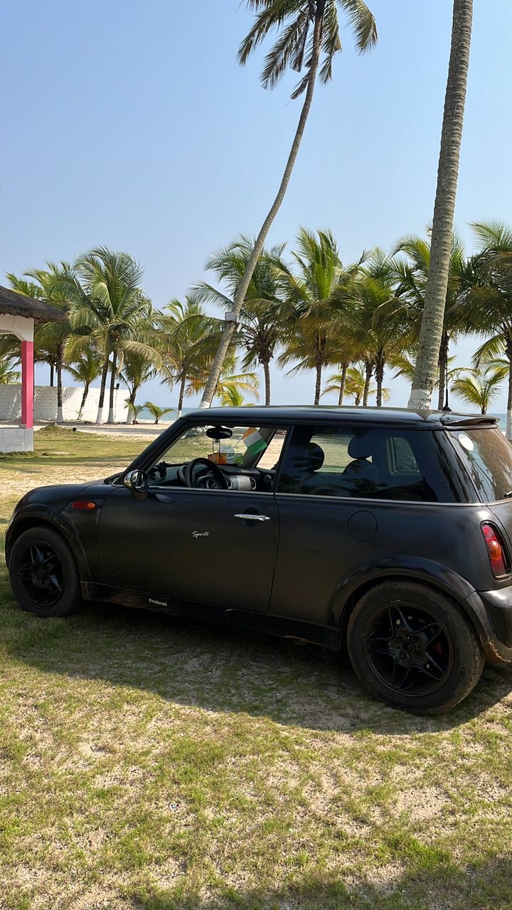 MINI COOPER À VENDRE